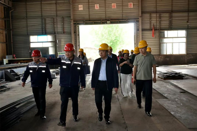 哈密市工商联考察团到一滕集团参观考察