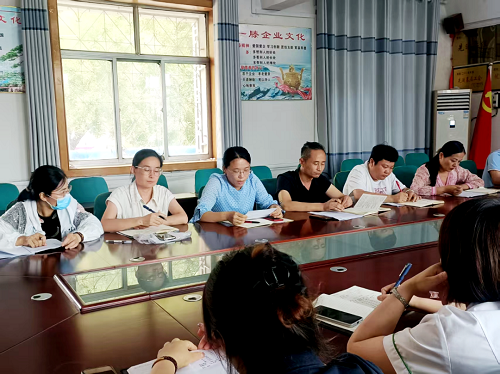 东平一滕医药公司召开2025年上半年工作总结会