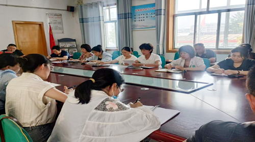 东平一滕医药公司召开2025年上半年工作总结会