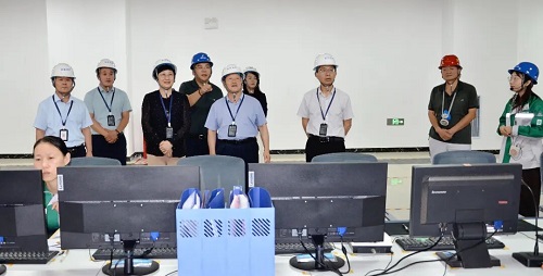 安徽省濉溪县人大常委会党组书记、主任姜灵一行莅临一滕集团考察