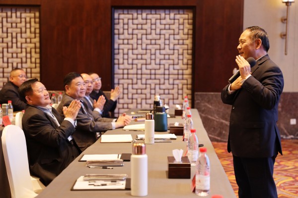 从礼仪规范到心理赋能的全面成长——集团商务礼仪及职业心理健康培训心得合集（三）