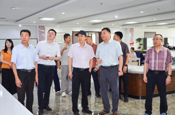 中 国矿业大学环测学院赴一滕集团考察并签署战略合作协议