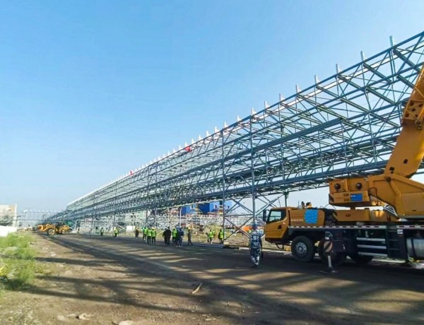 攻坚克难抢工期 鏖战酷暑保收官｜一滕建设全力冲刺营口建发盛海项目建设
