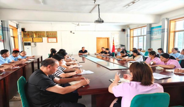 以创新经营驱动业绩提升--东平一滕医药公司召开上半年工作总结会